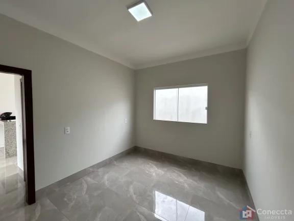 Imagem Casa à Venda no Bairro Afonso Queiroz - Conforto e Praticidade por apenas R$ 280.000