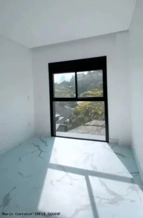 Imagem Apartamento mobiliado com 2 dormitórios e 1 vaga, Praia da Armação Governador Celso Ramos/SC