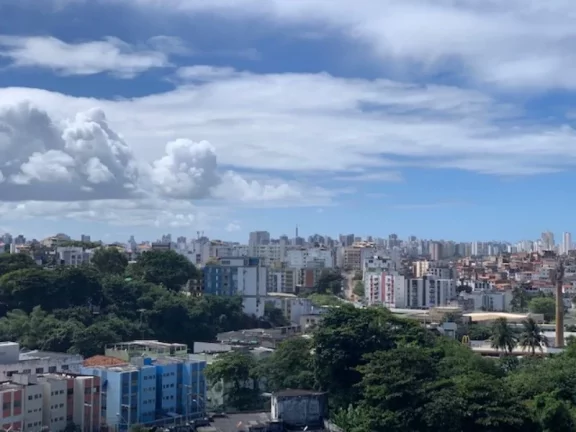 Imagem Cobertura Duplex 4/4, 3 Suítes, 380,00m2 04 Vagas Soltas, pega 05 Carros - no Charmoso Morro do Conselho - Rio Vermelho por apenas R$1.550.000,00