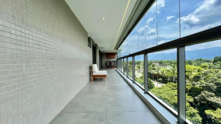 Imagem Apartamento à venda na Riviera de São Lourenço no Módulo 07: 4 quartos, 3 suítes, vista para serra e área de lazer completa!
