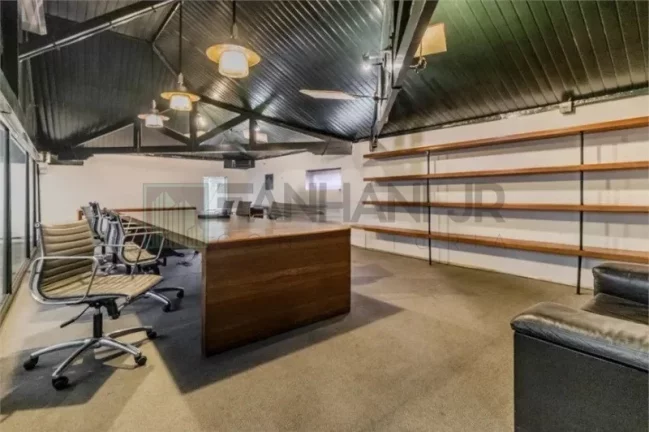 Imagem Excelente Casa Comercial para Locação em São Paulo-SP, Jardim Paulista: 15 Salas, 8 Banheiros, 8 Vagas de Garagem, 1.033m².