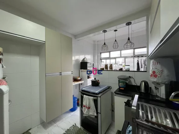 Imagem Apartamento com 2 dormitórios à venda, 65 m² por R$ 290.000 - Vila Matias - Santos/SP