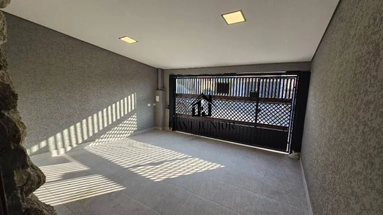 Imagem Casa com 3 dormitórios sendo 1 suite à venda, 132 m² por R$ 460.000 - Éden - Sorocaba/SP