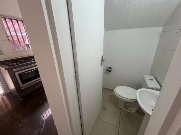 Imagem Sobrado com 2 dormitórios à venda, 74 m² por R$ 235.000,00 - Jundiapeba - Mogi das Cruzes/SP