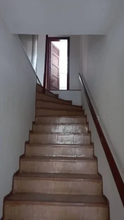 Imagem Casa para Salão e Apartamento no piso Superior comercial Centro S.A