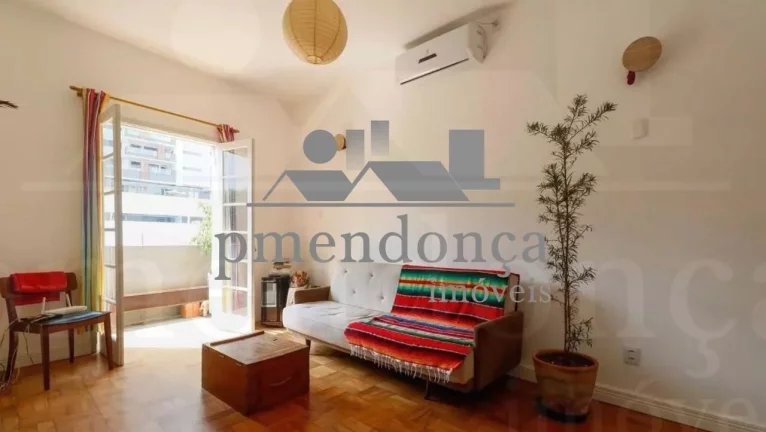 Imagem Apartamento reformado em Pinheiros, com 95m² com 2 quartos.