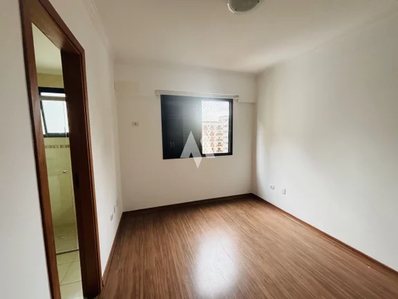 Imagem Apartamento à venda 3dormitórios,2 suítes e 2 vagas demarcadas - Pompéia / Santos