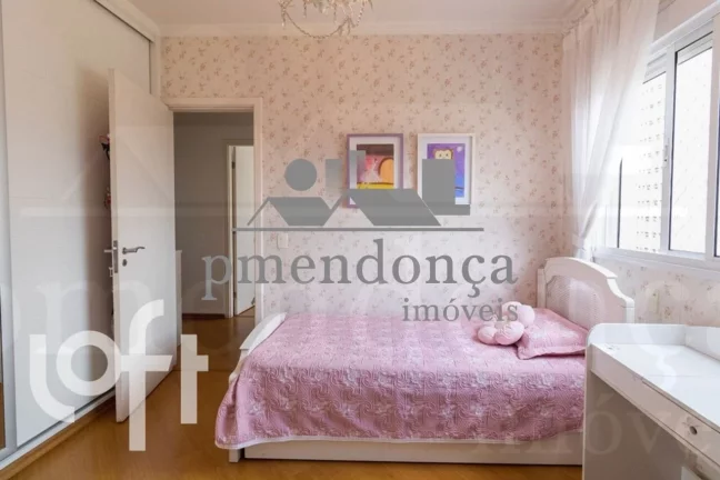Imagem Apartamento em Perdizes andar alto com 4 quartos ( 3 sui­tes ) e 3 vagas, 158m²