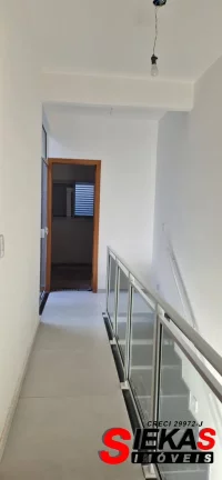Imagem Residência de Luxo na Vila Esperança: 3 Quartos, 3 Suites, 2 Salas, 4 Banheiros, 3 Vagas de Garagem, 160 m² - São Paulo-SP.