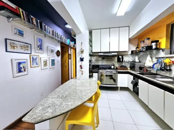 Imagem A 5ª Avenida Imoveis selecionou esse charmoso apartamento na GRAÇA, próximo Av. Centenario e Shopping Barra: 3/4 Totais com 111,29m2 de área privativa