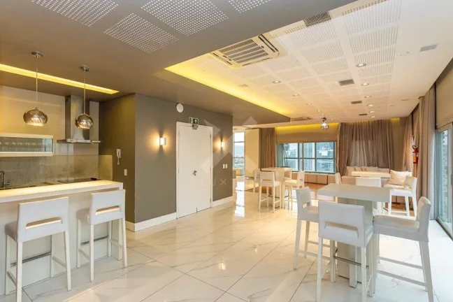 Imagem Apartamento à venda no bairro Petrópolis - Porto Alegre/RS