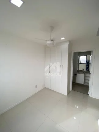Imagem Apartamento com 2 dormitórios para alugar, 59 m² por R$ 3.630,00/mês - Jockey de Itaparica - Vila Velha/ES