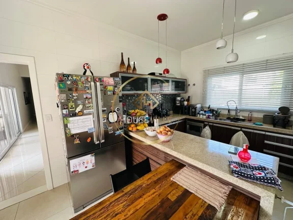 Imagem Casa térrea, 3 Dormitórios ( 3 suítes), 3 vagas, Altos da Serra VI, Sjc.