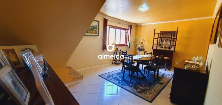Imagem CASA 4 DORMITÓRIOS