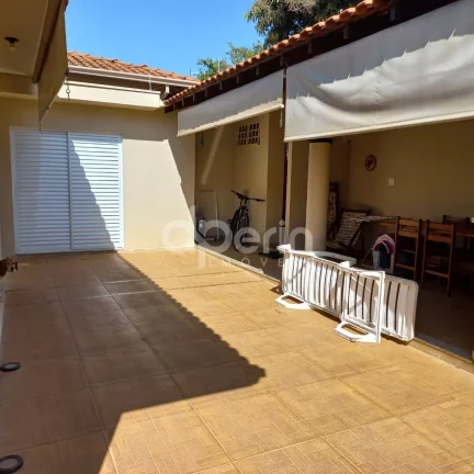 Imagem Casa à venda - Residencial Samambaia