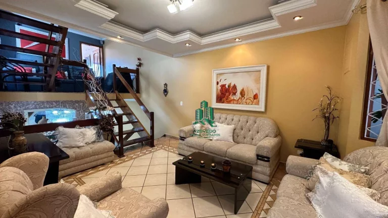 Imagem Sobrado com 4 dormitórios à venda, 220 m² por R$ 1.280.000,00 - Jardim Santa Clara - Guarulhos/SP
