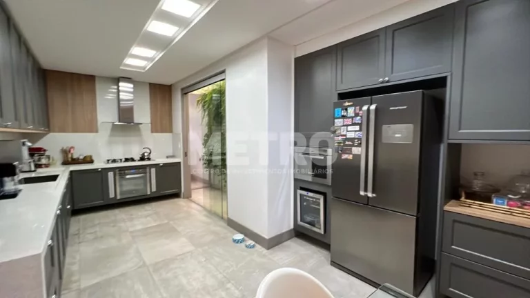 Imagem Venda, CASA, 3 quartos, sendo 02 suítes, uma com closet, piscina com 14m