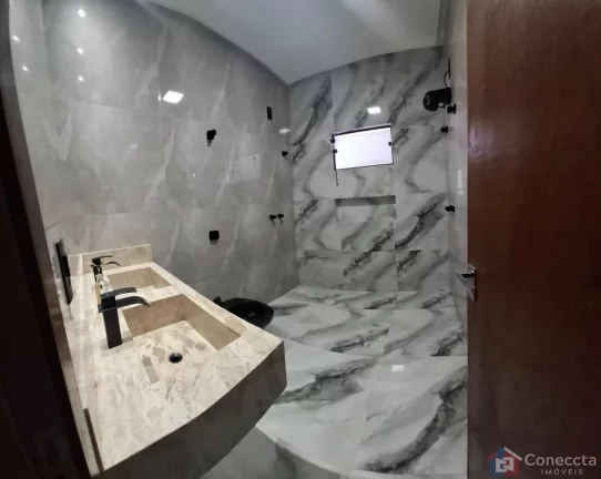 Imagem Casa à Venda no Jardim Panorâmico em Patos de Minas – 3 Quartos, Suíte e 2 Garagens