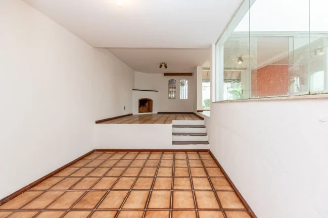 Imagem Casa Sobrado Brooklin Paulista - 327M², 4 Dorms, 4 Suítes, 5 Vagas, Lareira, Banheira, Depósito, Closet, Churrasqueira.