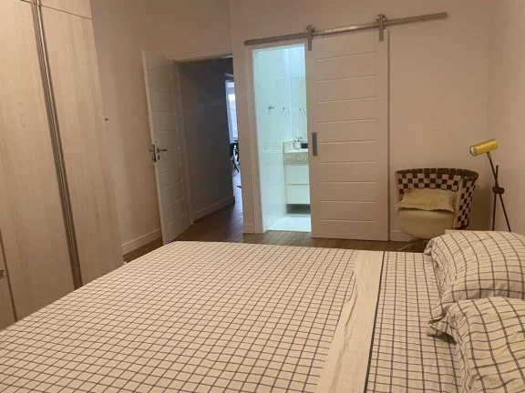 Imagem Casa à Venda em Condominio de Altao Padrão no Massaguaçu em Caraguatatuba