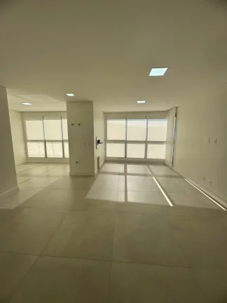 Imagem Apartamento com 3 dormitórios para Locação sendo 3 suítes, 122 m² - Centro - Bal. Camboriú/SC