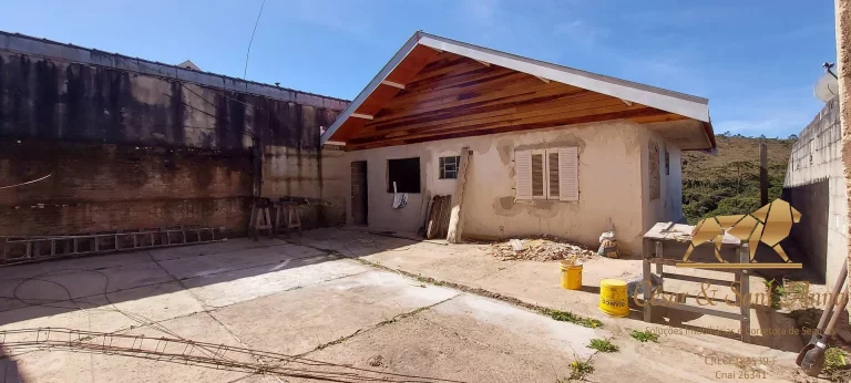 Imagem Casa, a venda, com 02 dormitórios em Campos do Jordão/SP.