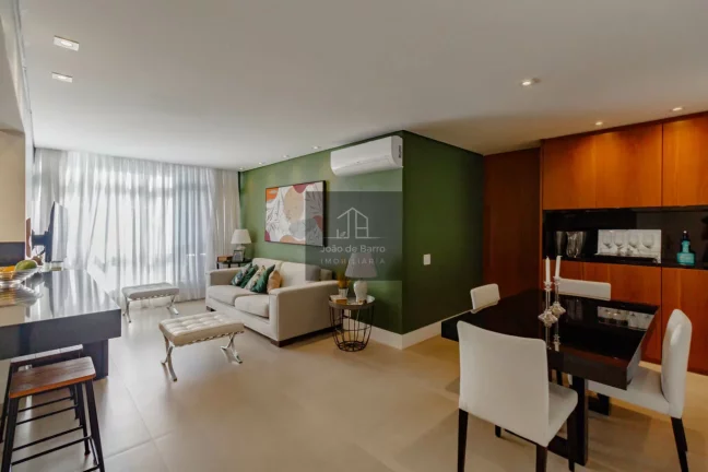 Imagem Apartamento Impecável no Itaim Bibi - 3 Dorms, 1 Suíte, 105m². Viva o Melhor de SP!