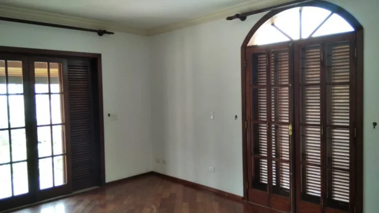 Imagem Casa no Res. Melville - 600m²