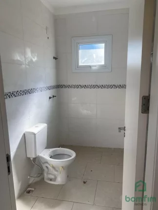 Imagem Casa de 2 dorm em condomínio para venda, Bairro Olaria, Canoas/RS. - CA2160