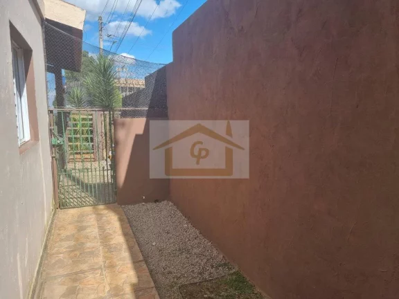 Imagem Casa Térrea, 2 quartos sendo um suíte , condomínio com Clube, 3 vagas