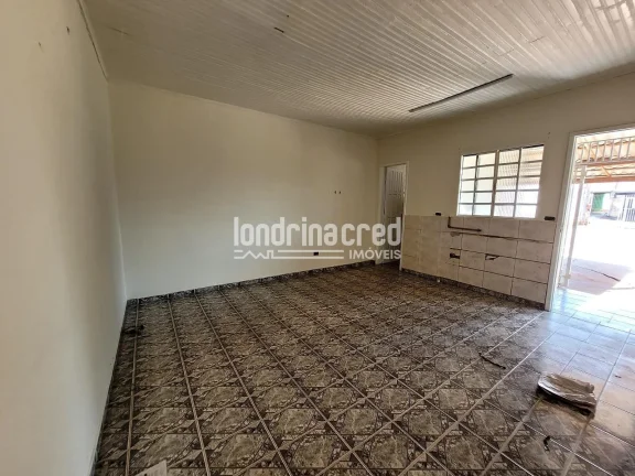 Imagem Casa à Venda no Dom Pedro II – Terreno Amplo de 250m², Ótima Localização e Possibilidade de Entrega Reformada em Londrina/PR!