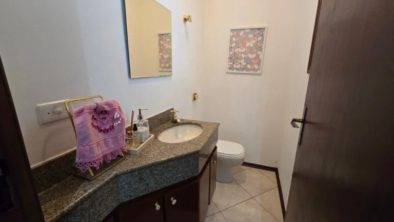 Imagem Casa com 3 suítes à venda, 259 m² por R$ 1.150.000