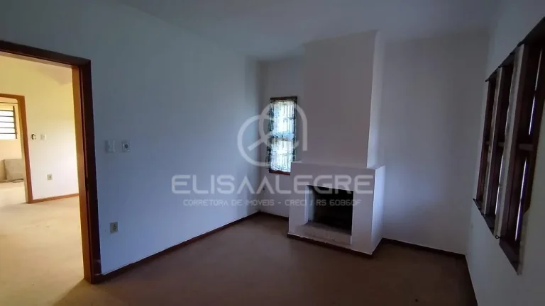 Imagem Sobrado + casa auxiliar em terreno de 1.864m² em Esteio