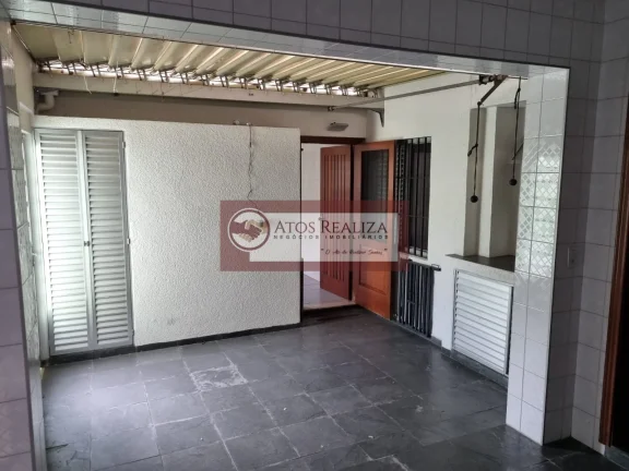 Imagem Casa térrea com edícula em Santo Amaro - São Paulo: 172m², 5 dormitórios, 1 suíte, 3 banheiros por R$980.000. Compre agora!