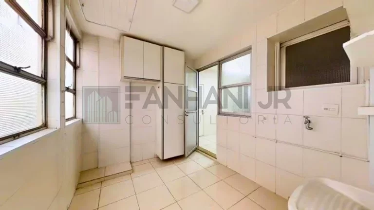 Imagem Impecável apartamento à venda em São Paulo, Jardim Europa: 3 quartos, 1 suíte, 2 salas, 3 banheiros, 2 vagas, 147m².