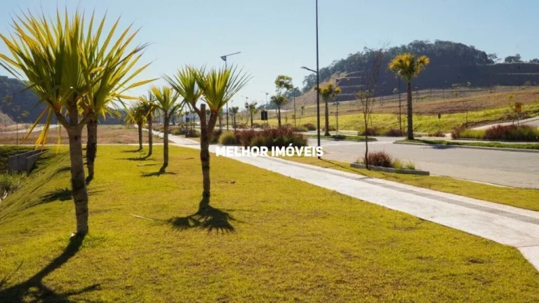 Imagem Casa alto padrão com 4 suítes em um bairro planejado em Camboriú - SC