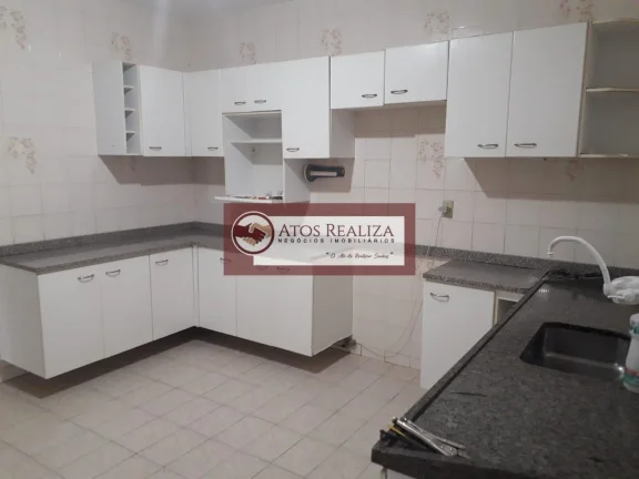 Imagem Casa à Venda no Jardim Guanhembu, SP - 2 Quartos, 2 Banheiros