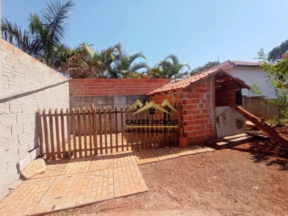 Imagem Chácara com 3 dormitórios à venda, 525 m² por R$ 580.000,00 - Jardim Gonzaga - Tatuí/SP