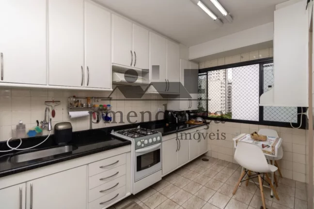 Imagem Apartamentos em Perdizes com 03 quartos (1suí­te) e 02 vagas, 113m²
