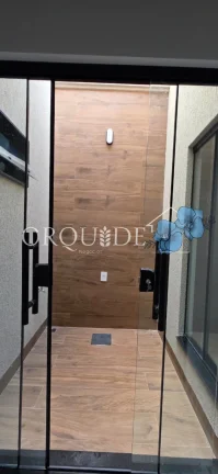 Imagem Imperdível Casa à Venda em Rio Verde-GO, Jardim Goiás: 3 Quartos, 2 Suítes, 1 Sala, 1 Banheiro, 2 Vagas, 130m²!