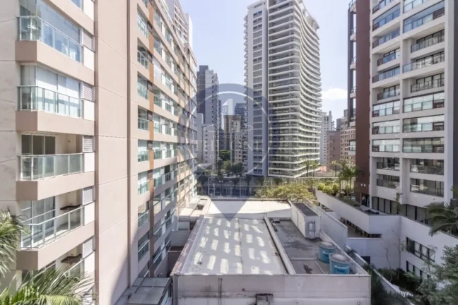 Imagem Excelente Studio à venda em Moema, São Paulo-SP: 1 quarto, 1 banheiro, 33,00 m² de área!