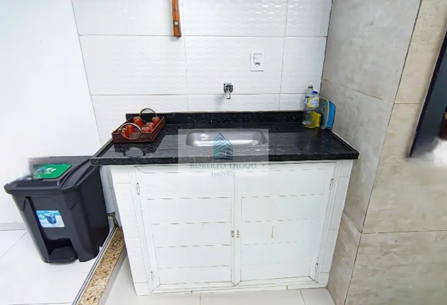 Imagem Casa em Condomínio de Luxo na Taquara, Rio de Janeiro-RJ: 3 quartos, 1 suíte, 107m², 2 vagas - Imperdível!