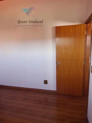 Imagem Imperdível oportunidade: Casa à venda em Ribeirão Preto-SP, 4 quartos, 2 suítes, 3 salas, 4 banheiros, 3 vagas de garagem e 245m².
