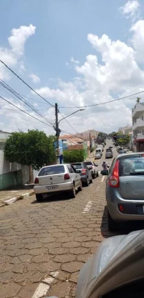 Imagem Casa Espetacular no Centro de Tatuí - R$ 1.400.000,00