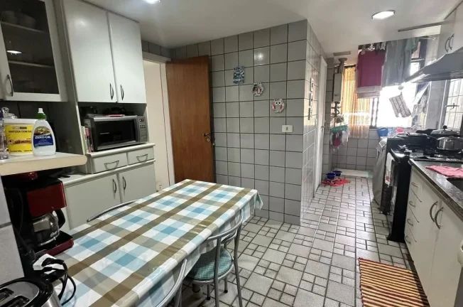 Imagem Apartamento para Venda em Rio de Janeiro, Barra da Tijuca, 4 dormitórios, 1 suíte, 3 banheiros, 2 vagas