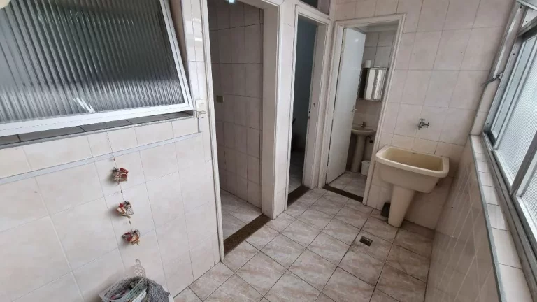 Imagem PITANGUEIRAS - CALÇADÃO , LOCALIZAÇÃO PRIVILEGIADA , GARAGEM NO PRÉDIO.
