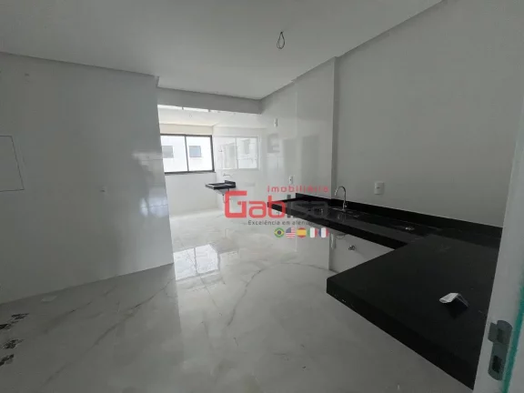 Imagem Apartamento com 4 dormitórios à venda, 163 m² por R$ 1.800.000 - Vila Nova - Cabo Frio/RJ