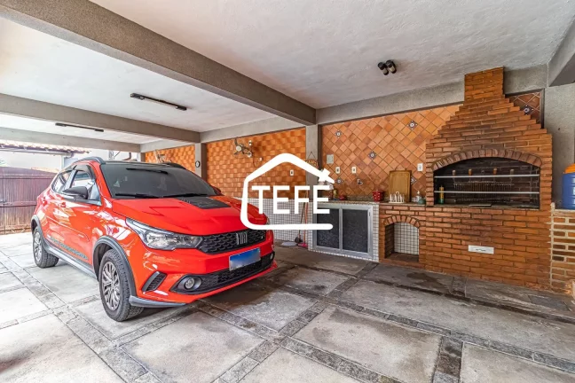 Imagem Casa com INFRA COMPLETA - 5 DORMITÓRIOS - À venda por R$ 1.270.000,00 - BOSQUE DOS ESQUILOS - Anil, RJ