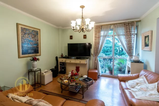 Imagem Amplo Apartamento à Venda: 3 dormitórios sendo 1 suíte , 1 vaga. Av. Nove de Julho, Jardim Paulista