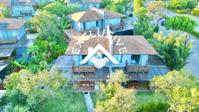 Imagem Casa para Venda em Mata De São João, Praia Do Forte, 3 dormitórios, 3 suítes, 4 banheiros, 2 vagas